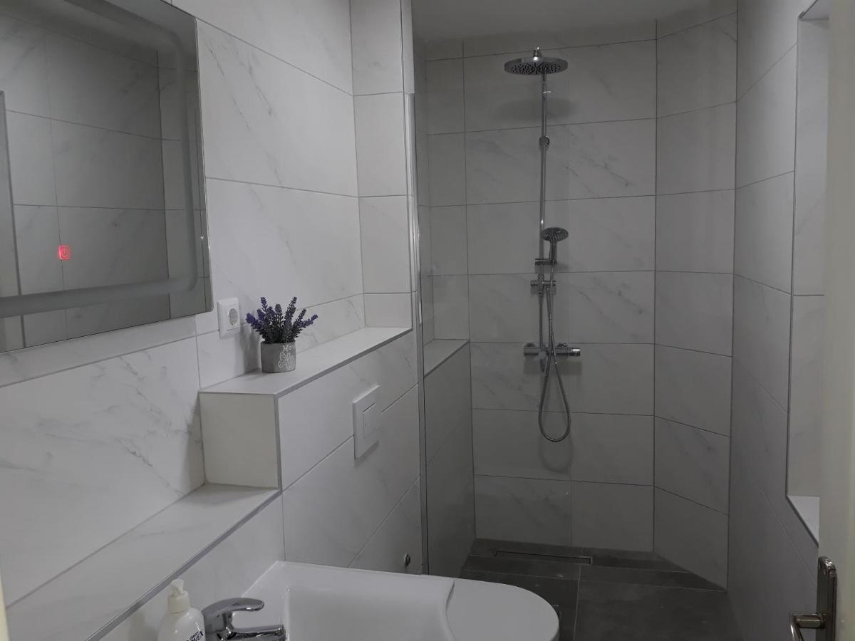 Private Home Rifat Dubrave Gornje 外观 照片