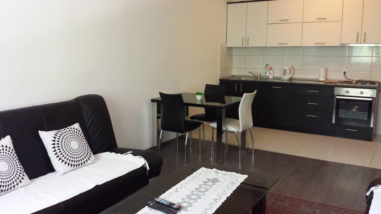 Private Home Rifat Dubrave Gornje 外观 照片